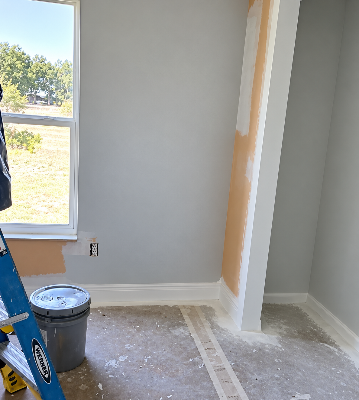 Room before interior painting